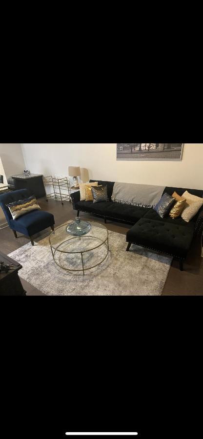 Luxurious 1Br Uptown Highrise/ Balcony With City View! ชาร์ล็อต ภายนอก รูปภาพ